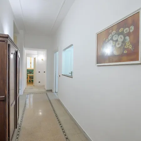 Salotto19 - Borghese Centro Appartement *