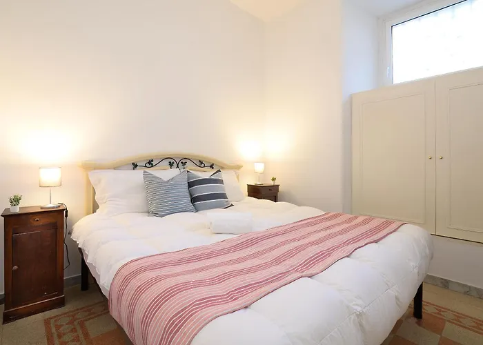 Salotto19 - Borghese Centro *